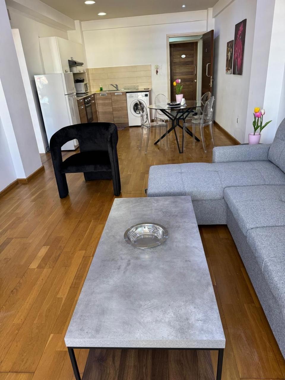Ithaki Phinikoudes Apartment No. 205 ラルナカ エクステリア 写真