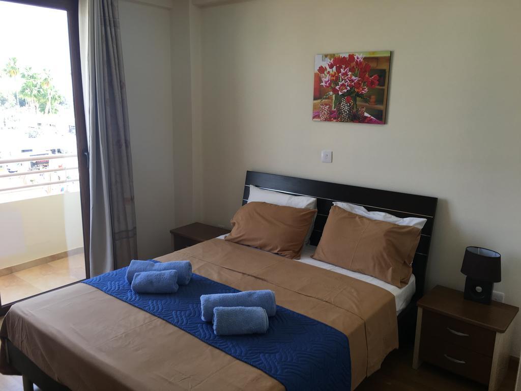 Ithaki Phinikoudes Apartment No. 205 ラルナカ エクステリア 写真